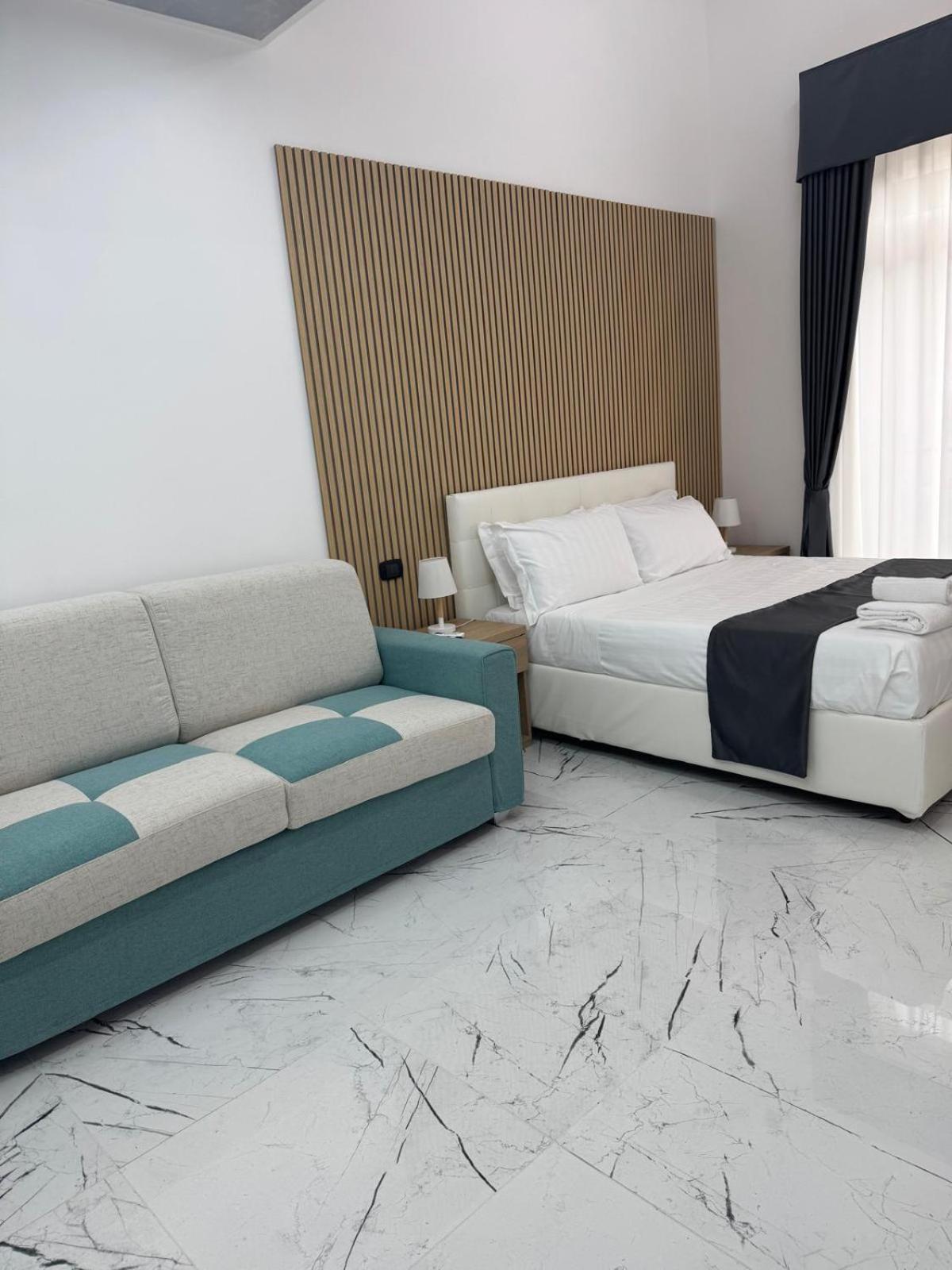 Hotiday Room Collection - Napoli Sant'Arcangelo Kültér fotó